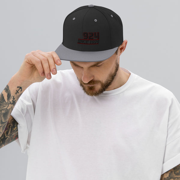 924 1976 Classic Snapback Cap